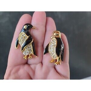 Penguin Couple Rhinestone & Enamel Gold Tone Brooch Vintage Costume Jewelry READ